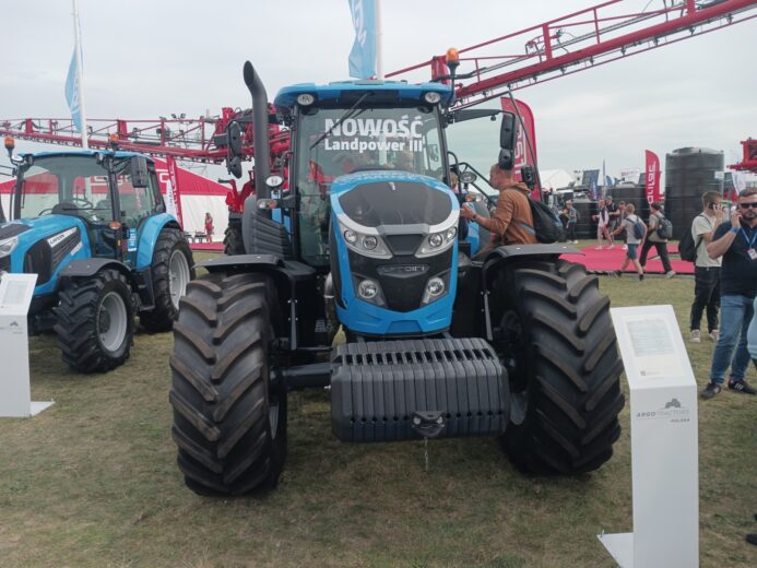 Agro Show 2023 w Bednarach. Wystawa maszyn rolniczych.